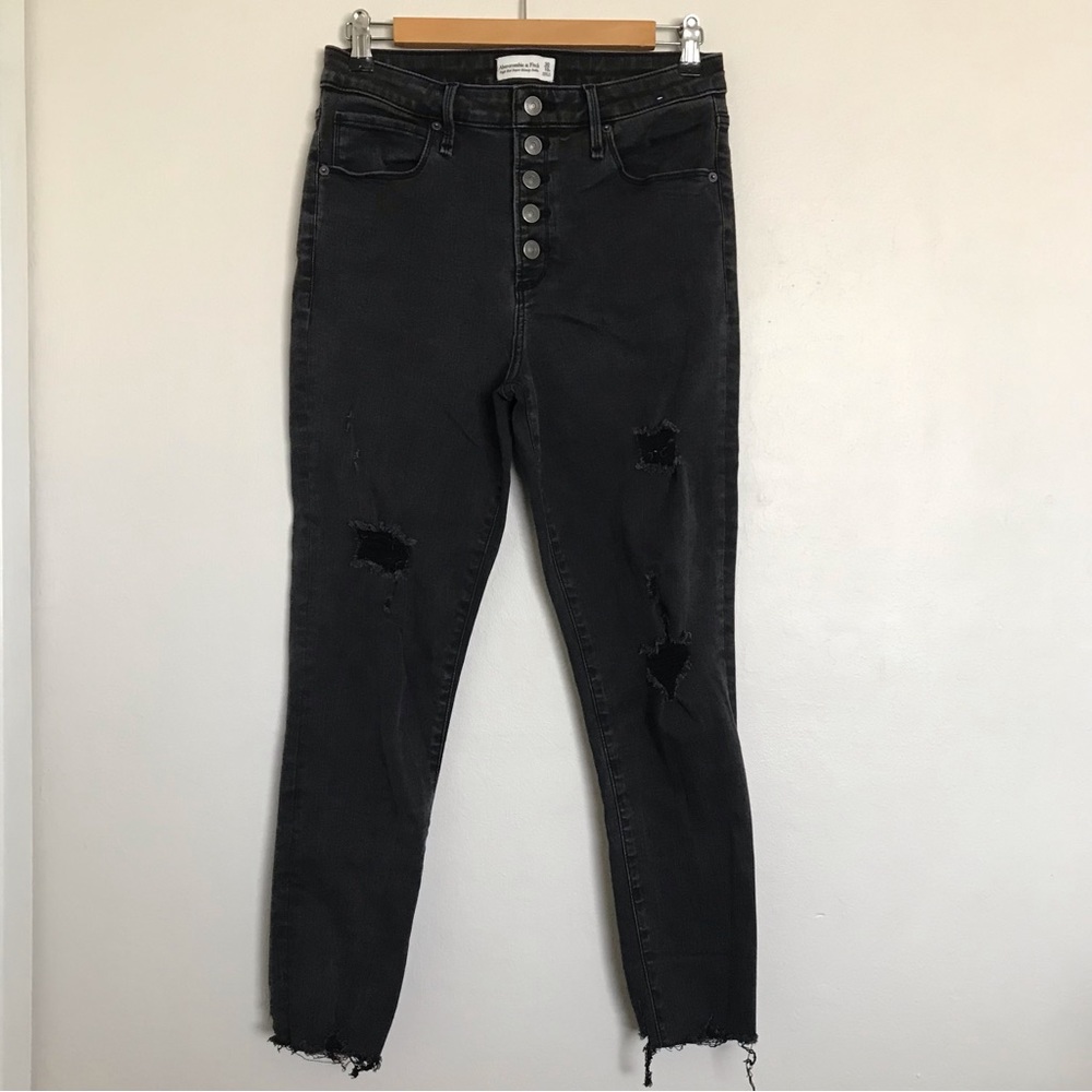 Abercrombie & Fitch Curve Love High Rise Super Skinny Ankle Jean Size 30 Raw Hem